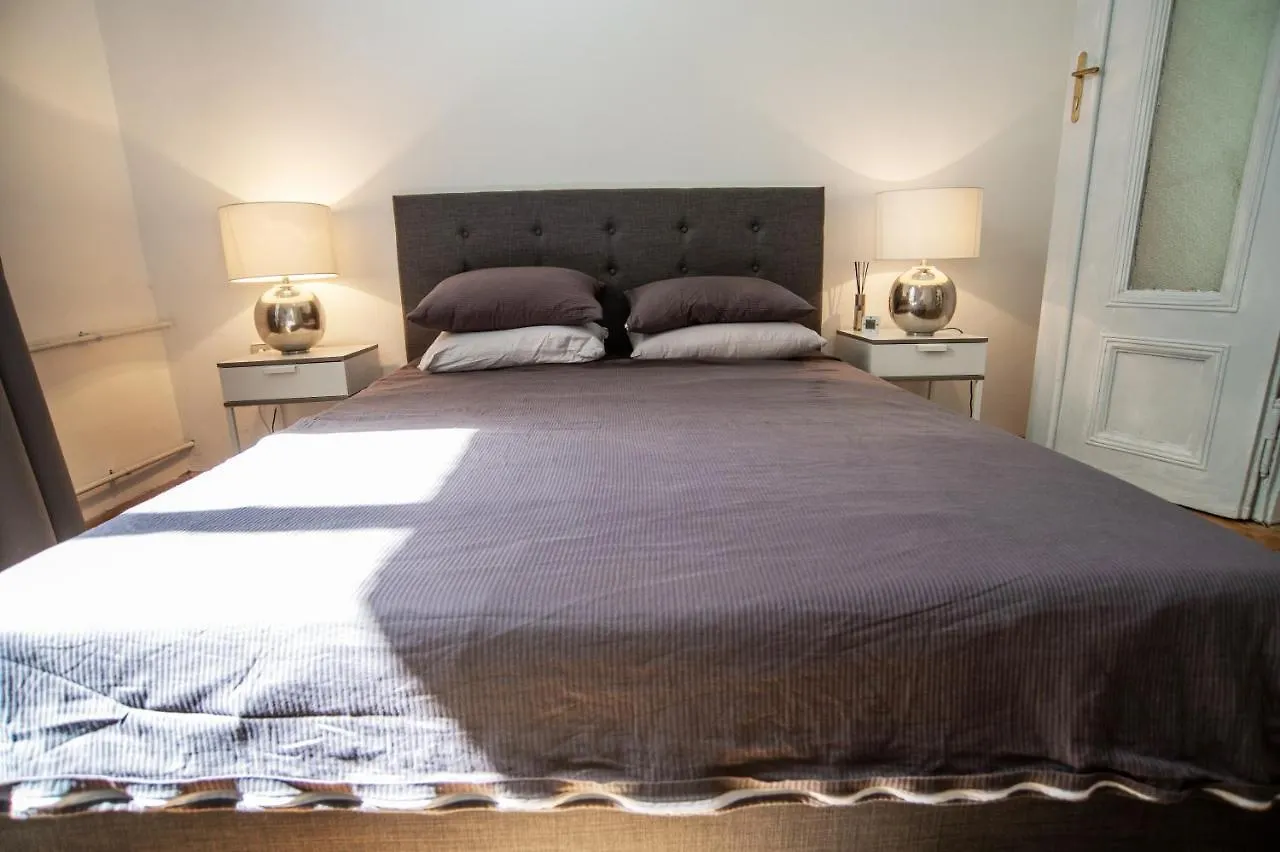 Apartament Charming Flat Close To Danube And 4-Seasons Hotel Budapeszt