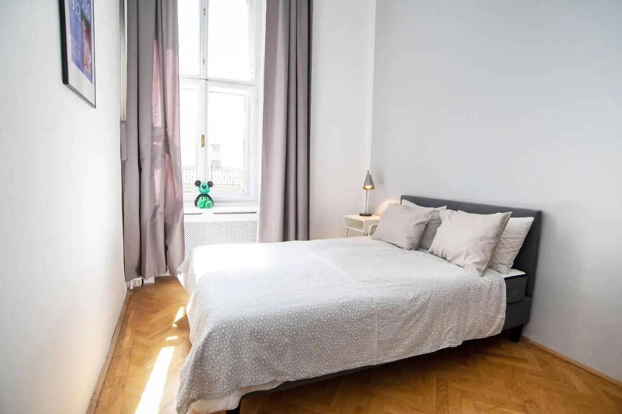 Charming Flat Close To Danube And 4-Seasons Hotel Budapeszt Apartament