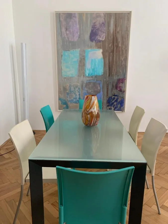 Apartament Charming Flat Close To Danube And 4-Seasons Hotel Budapeszt